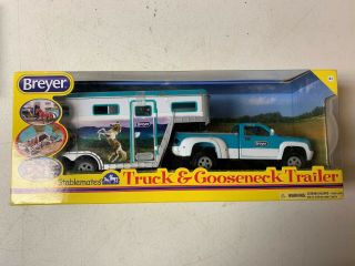 Breyer Stablemate Truck And Horse Gooseneck Trailer 5356