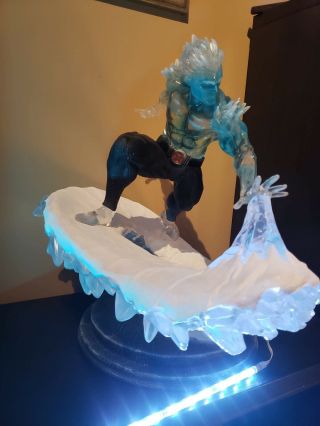 Custom Iceman Statue 1/4 Scale - X - Men - Translucent Statue And Base