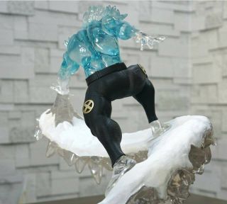 Custom Iceman Statue 1/4 Scale - X - men - Translucent statue and base 8