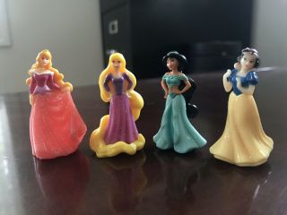Kinder Egg 4 Disney Princesses / Jasmine,  Snow White,  Rapunsel & Aurora