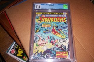 Cgc Graded The Invaders 1,  7.  5 Perfect Plastic