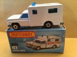 Matchbox Superfast No.  41 Ambulance No Labels