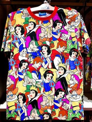 Japan 5371 M Size Tokyo Disney Resort Ltd.  Snow White T - Shirt Brilliant Colors