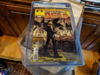 The Walking Dead 1 (oct 2003,  Image) Cgc 9.  6 1st Appearance Of Rick Grimes