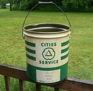 Vintage 1957 Cities Service Station Gas 5 Gallon Lube Oil Grease Bucket Pail Can