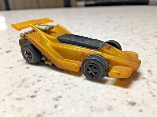 Vintage 1970 Sizzlers Redline Yellow Gold Flat Out Car Hot Wheels Big O Layout