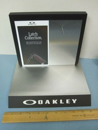Oakley 2017 Dealer Countertop Latch Magnetic Display X - Metal