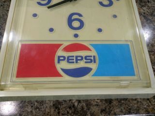 Vintage 70 ' s 80 ' s Pepsi Cola Store Advertising Wall Clock - Battery Operated - 2