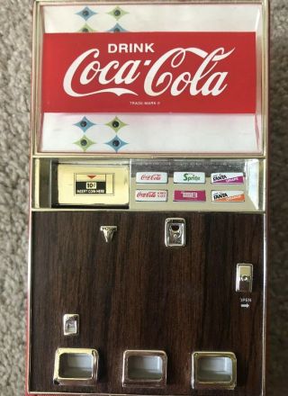VINTAGE ULTRA RARE 1996 Coca Cola collectible light up,  music playing piggy bank 2