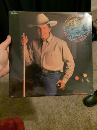 George Strait : Beyond The Blue Neon Lp (w/ Ace In The Hole)