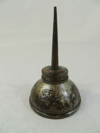 Vintage Oil Can With Ford On It