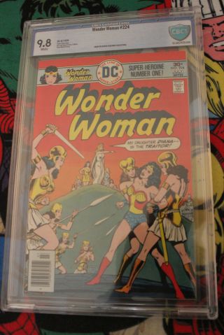 Wonder Woman 224 (dc,  1976) Cbcs Nm/mt 9.  8 White Pages - Newsstand Pedigree