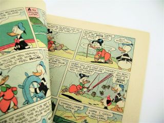 Dell Four - Color Comics Walt Disney ' s UNCLE SCROOGE 386 March 1952 4