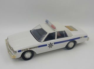 Vintage Jim Beam Whiskey White State Police Trooper Decanter Car