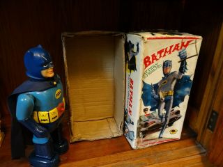 NOMURA BATMAN ROBOT,  w/ ENGLISH BOX - 1968,  JAPAN. 10