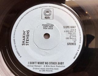 Shakin’ Stevens 7” Vinyl 45 PROMO “Treat Her Right” ENGLAND Epic 1978 VERY RARE 5