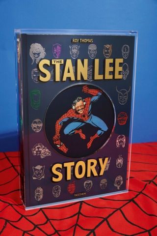 The Stan Lee Story - Exclusive Limited Edition - Signed By Stan Lee - Marvel Book
