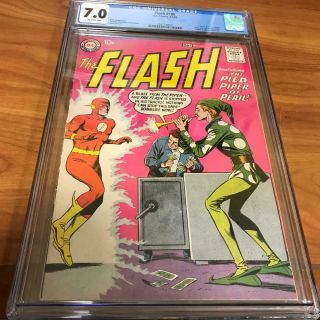 Flash 106 Cgc 7.  0 Ow Pages Origin And 1st Appearances Of Gorilla Grodd And Pie