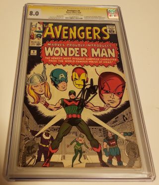 Avengers 9 Cgc 8.  0 - Signed Stan Lee - 1st Appearance Of Wonder Man