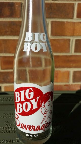 Vintage Big Boy Beverages 10 Oz.  Acl Soda Bottle St.  Charles,  Mo