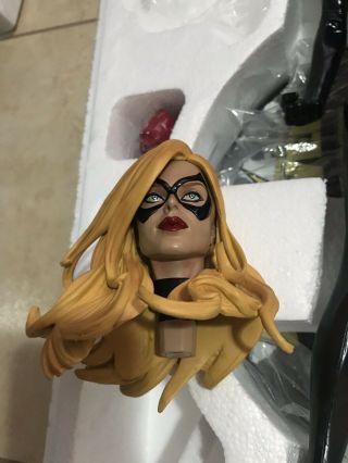 Sideshow Collectibles Ms.  Marvel Premium Format Statue Exclusive 5
