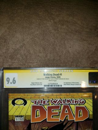 The Walking Dead 1 (Oct.  2003) CGC SS 9.  6 SIGNED BY KIRKMAN AND MOORE 2