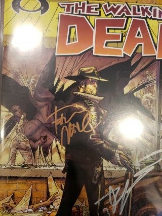 The Walking Dead 1 (Oct.  2003) CGC SS 9.  6 SIGNED BY KIRKMAN AND MOORE 4