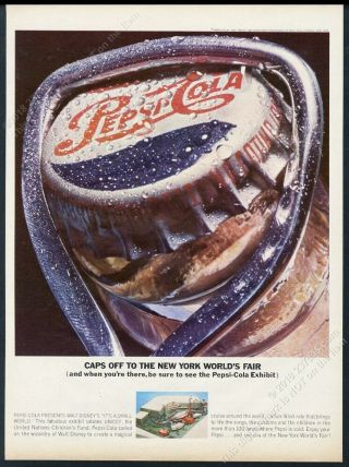 1964 Pepsi Cola Large Bottle Cap Close Up Photo European Vintage Print Ad
