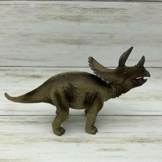 2005 Schleich Triceratops Jurassic Dinosaur Toy Figure Germany