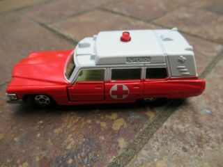 Vintage 1976 Tomica Diecast (matchbox Size) Ambulance,