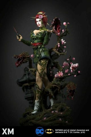 XM Studios Poison Ivy 1/4 Scale Statue Nt Sideshow NIB Factory in hand 2
