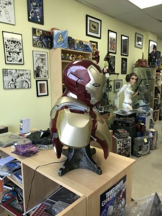Iron Man Mark 42 Life Size Bust Sideshow Collectibles Statue Great DEAL 7