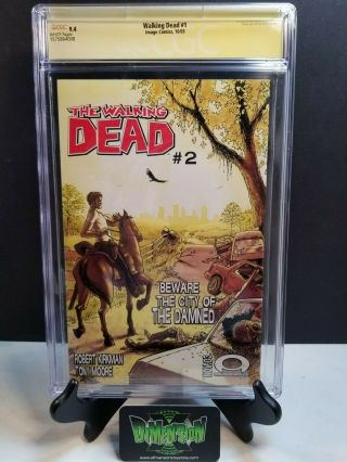THE WALKING DEAD 1 CGC SS 9.  4 SIGNED & REMARKED BY TONY MOORE 1ST RICK GRIMES 4