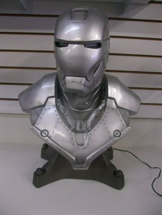 Iron Man Mk II (Mark 2) Life - Size Bust 1:1 Scale Sideshow Collectibles 79/100 2
