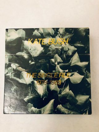 Kate Bush/the Single File 1978 - 1983 (13 7 " 45 