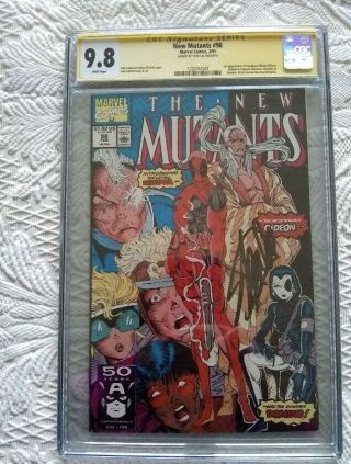 Mutants 98 Cgc 9.  8 Stan Lee Signature 1st Appearance Deadpool