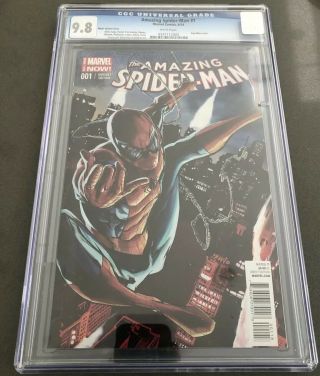 Spider - Man 1 Mhun Variant Cgc 9.  8 Marvel Comics 2015 : Far From Home