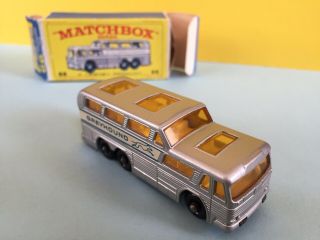 Matchbox Lesney Moko No.  66 Greyhound Bus W/box