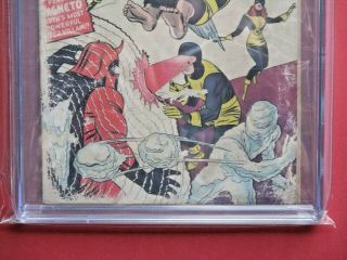 X - Men 1 - CGC 2.  0 - Marvel 1963 - FIRST APPEARANCE OF THE X - MEN 3