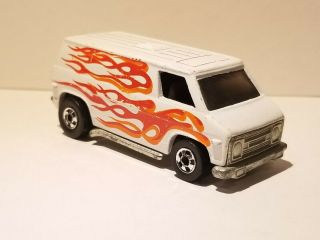 1974 Hot Wheels Chevy Van White With Red Flames 2