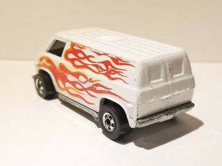 1974 Hot Wheels Chevy Van White With Red Flames 4