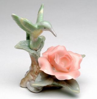 Fine Porcelain Figurine Hummingbird Rose Statue Figure Flower Bird