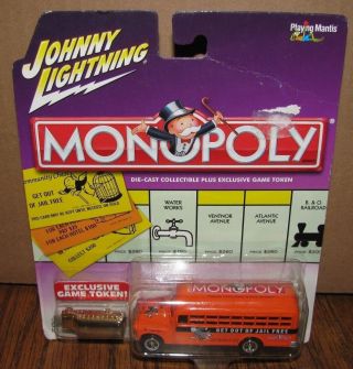 Hasbro 1956 Chevy Bus & Monopoly Game Token Toy Get Out Of Jail Johnny Lightning
