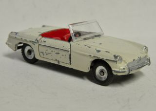 Meccano England Dinky Toys 113 Mg B Convertable Vintage 1962 - 69 M.  G.  Mgb