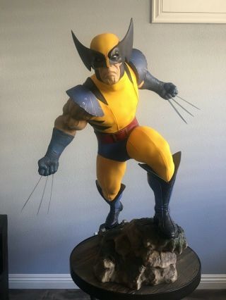 Wolverine Legendary Scale Statue By Sideshow Collectibles