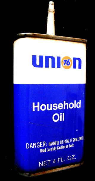 Vintage 4oz.  Union 76 Household Oil Tin Can