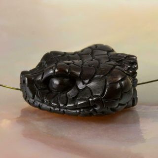 Snake Head Bead Buffalo Horn Art Carving for Bracelet or Necklace Handmade 5.  62g 2