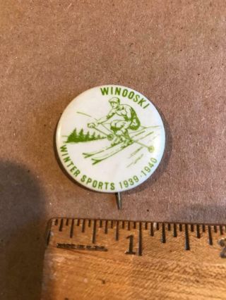 WINOOSKI SKIING WINTER SPORTS 1930S PIN BACK OLD ANTIQUE WHITE HEAD & HOAG 2