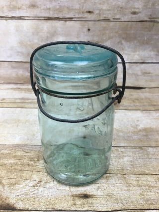 Vintage ATLAS E Z SEAL BLUE GREEN PINT Jar w/ Wire Bail Closure and Glass Lid 3