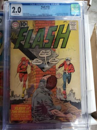 Flash 123 Cgc 2.  0 Ow Pages.  Classic Issue First Ga Flash In Siver Age Key